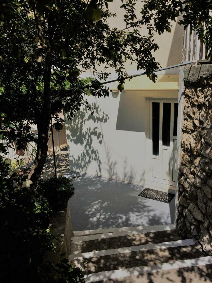 Room Dobrenka Hvar Exterior photo